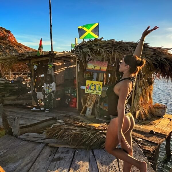 PELLICAN BAR